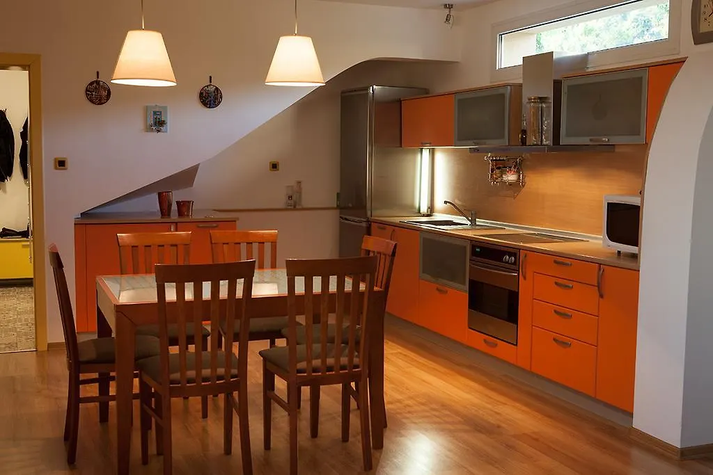 Villa Omnia Goldstrand Bulgarien