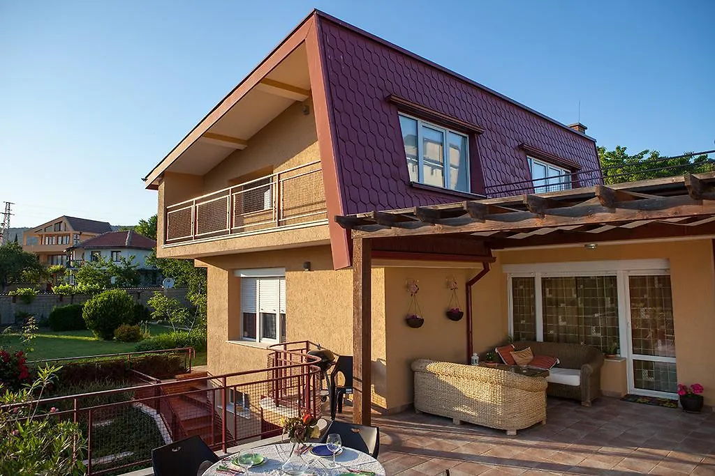 Villa Omnia Goldstrand
