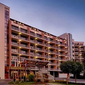 Apollo - Premium , Pools & Free Beach, Individual Ac In Every Goldstrand
