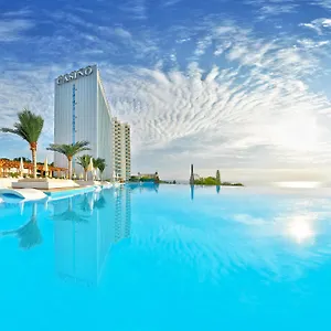 International Casino & Tower Goldstrand