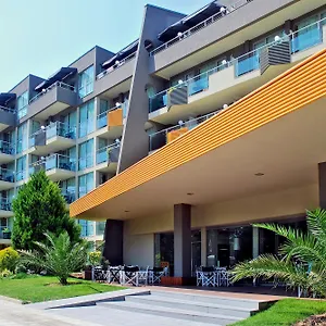 Hotel Excelsior, Zlate písky