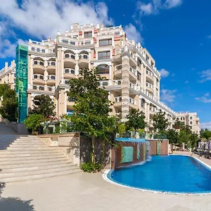 5* Lägenhetshotell La